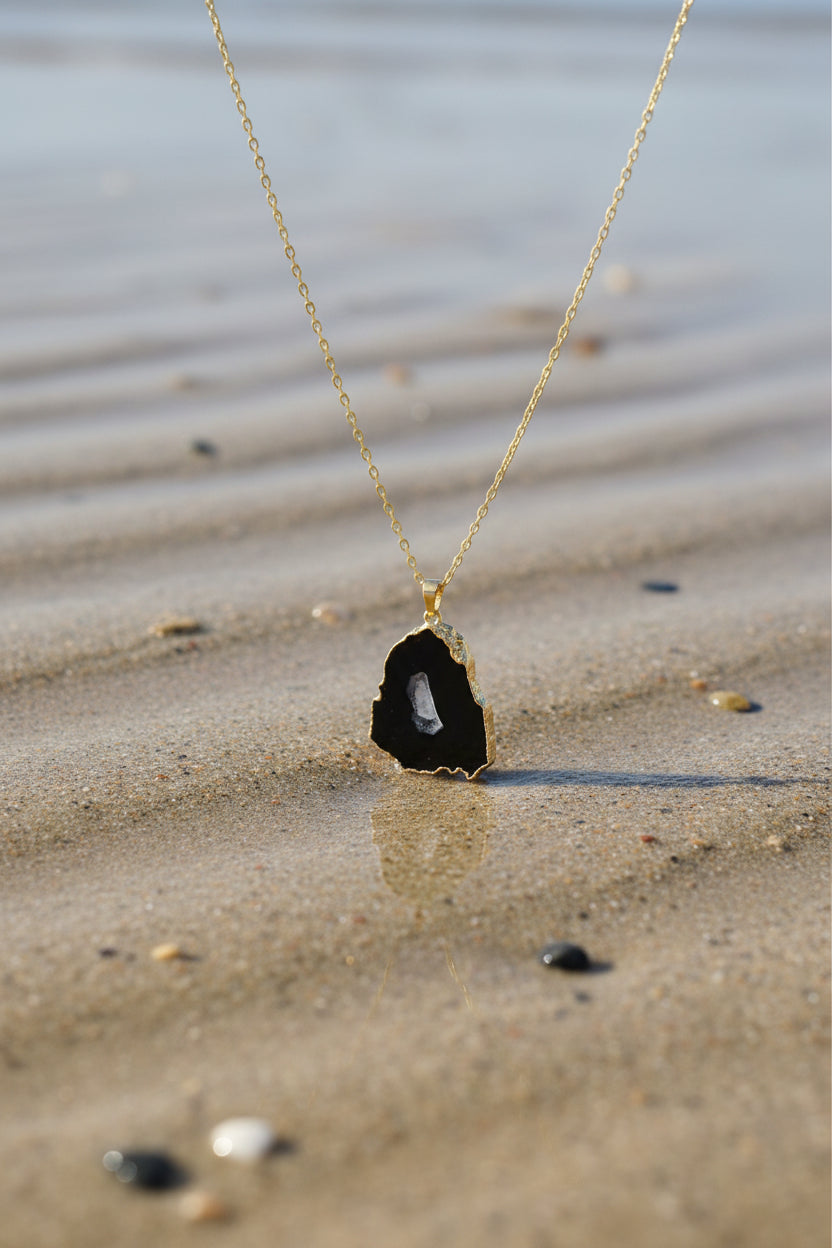 Noir Onyx Necklace