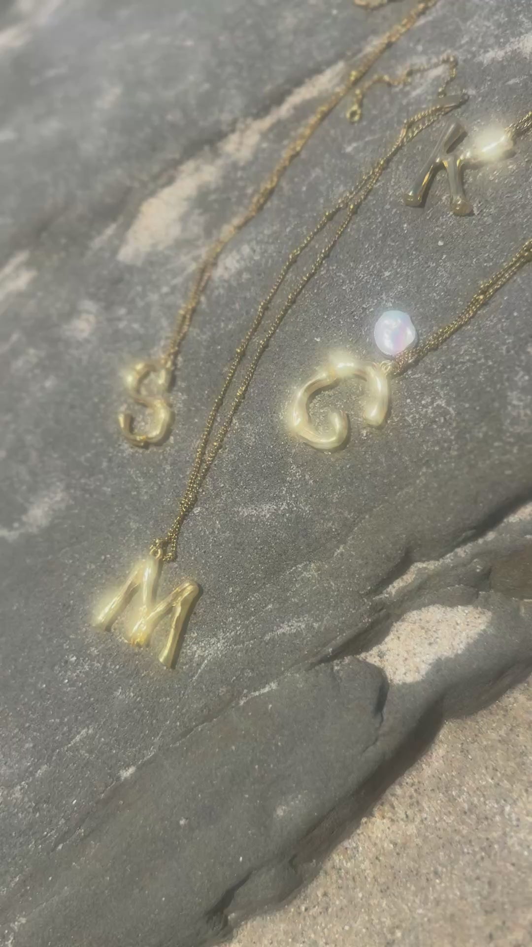 Letter Series Necklace (Pearl)